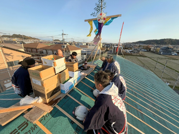 餅投げ